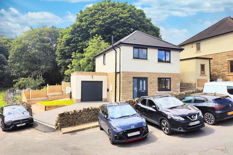 3 bedroom detached house for sale, Cross Lane, Brighouse HD6