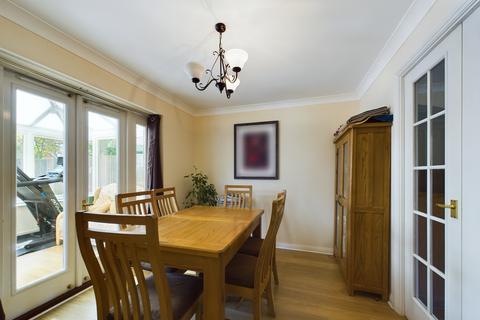 4 bedroom detached house for sale, Campbell Road, Bramley, RG26