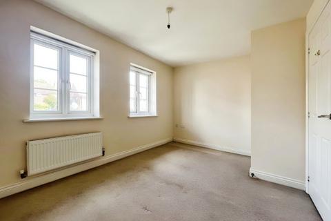 2 bedroom end of terrace house for sale, Sinclair Drive, Basingstoke, Hampshire