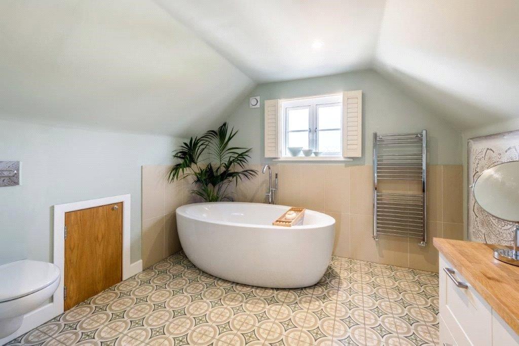 Ensuite