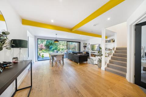 3 Broad Walk, Frimley, Camberley, GU16 8SS