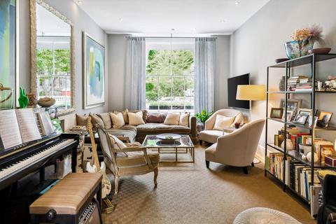 3 bedroom flat to rent, 8 Palace Gardens Terrace, Kensington, London, W8