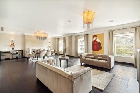 4 bedroom penthouse for sale, Hyde Park Gardens, London, W2