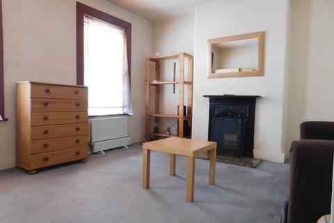 1 bedroom flat to rent, Shirley Gardens, Hanwell