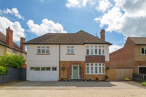 4 bedroom detached house for sale, Rugby Road Dunchurch Rugby, Warwickshire, CV22 6PN