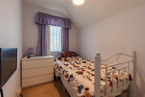 8 Somerset Way, Iver, SL0 9AF