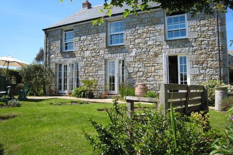 undefined, Trungle, Paul, TR19 6US