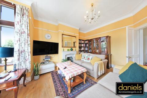 4 bedroom maisonette for sale, Greenhill Park, Harlesden, London, NW10