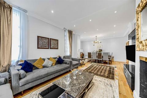 3 bedroom flat for sale, George Street, W1H