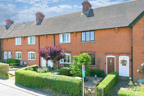 3 bedroom terraced house for sale, Lindsey Street, Epping CM16