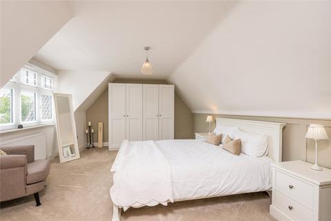 30 Cherrybrook, Southend-on-sea, SS1 3QZ