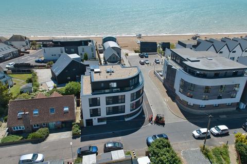 3 bedroom flat for sale, Range Road, Hythe, CT21