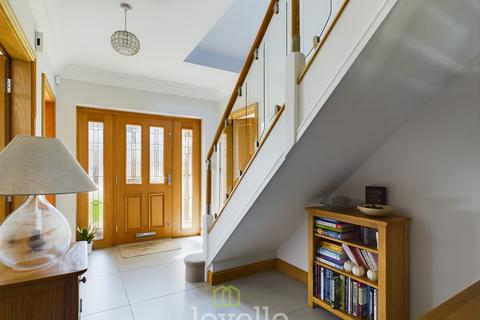 5 bedroom detached house for sale, Church View, Tetney DN36