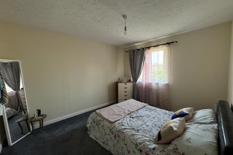 30 Carregamman, Ammanford, SA18 3EH