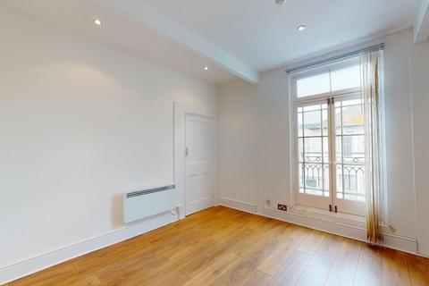 2 bedroom flat to rent, 6-7 Russell Street, Dover, CT16