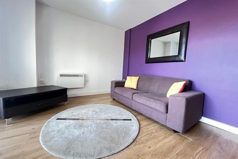 1 bedroom apartment to rent, St. Peters Street, Leeds