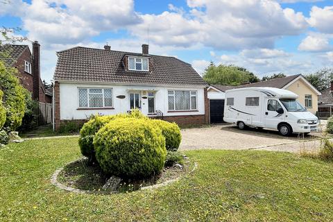 17 Atheling Road, Hythe, Southampton, SO45 6BS