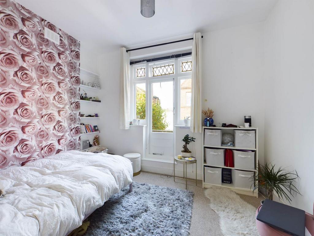 Lissenden Gardens, West Hampstead... 1 bed in a house share to rent £
