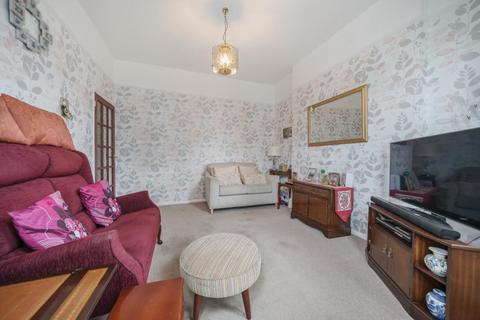 3 bedroom terraced house for sale, Swaffield Road, Earlsfield