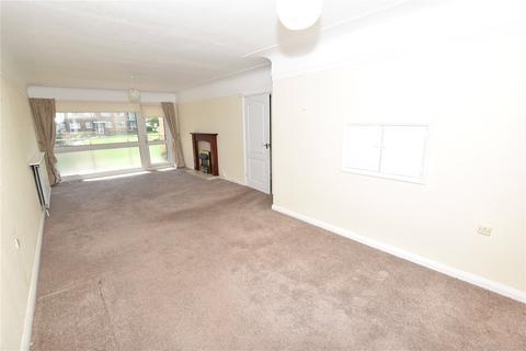 2 bedroom apartment for sale, Upton Court, Braeside Gardens, Upton, Wirral, CH49