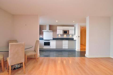 2 bedroom flat to rent, Galaxy Building, Crews Street, London, E14