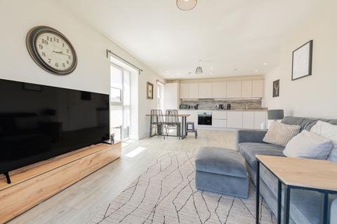 2 bedroom apartment for sale, Meridian Way, Southampton SO14