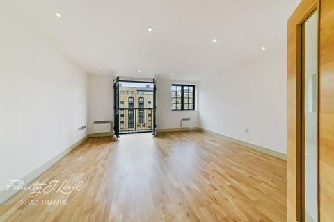 2 bedroom apartment for sale, Ginger Apartments, Cayenne Court, SE1
