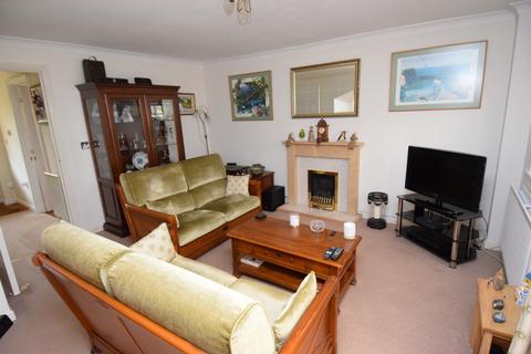 3 bedroom end of terrace house for sale, Oaklands Avenue, Amesbury, SP4 7WL