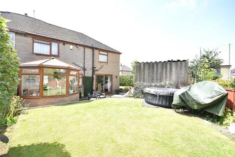 3 bedroom semi-detached house for sale, Kingswear Crescent, Leeds