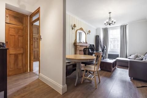 1 bedroom flat for sale, Peters Court,  Westminster,  W2