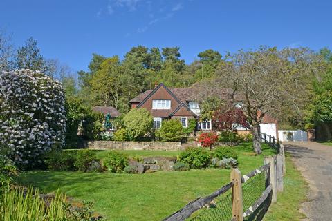Hillcote Heather Way, Storrington, Pulborough, RH20 4DD