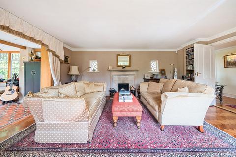 Hillcote Heather Way, Storrington, Pulborough, RH20 4DD