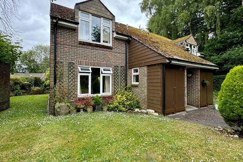 1 bedroom retirement property for sale, Thornton End, Holybourne, Alton, Hampshire