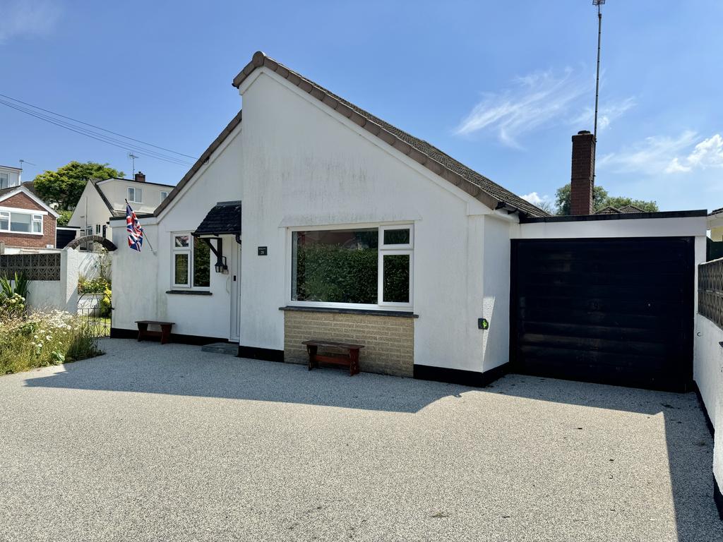 Longford Lane, Kingsteignton 3 bed detached bungalow for sale £330,000