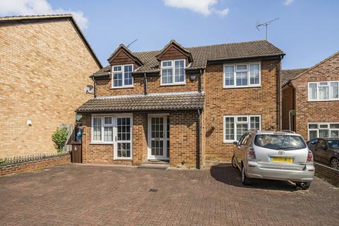 5 bedroom detached house for sale, Bingley Grove, Woodley, Reading