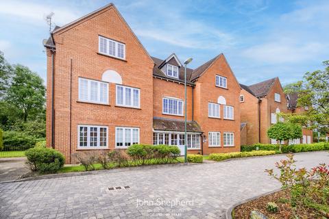 2 bedroom flat for sale, Foxley Drive, Catherine-de-Barnes, Solihull, West Midlands, B91