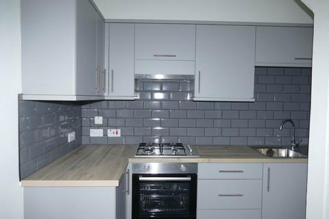 1 bedroom flat to rent, High street