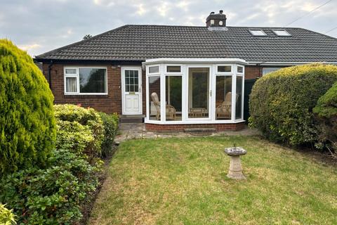 2 bedroom bungalow for sale, Cowcliffe Hill Road, Huddersfield, West Yorkshire, HD2