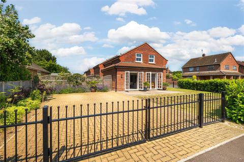 3 bedroom detached house for sale, Edinburgh Road, Newmarket, Suffolk, CB8