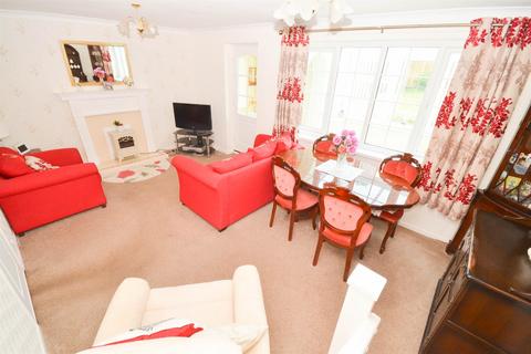 3 bedroom semi-detached house for sale, Priestsfield Close, Sunderland