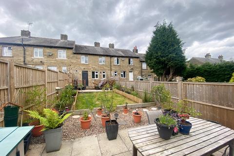 3 bedroom terraced house for sale, West Avenue, Holmfirth HD9