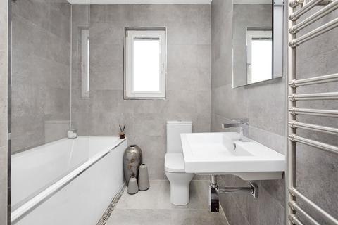 46 March Road, Edinburgh, EH4 3SZ