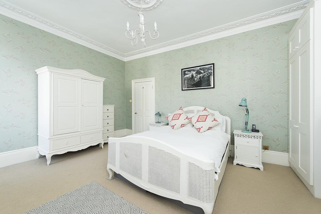 Bedroom 1.1