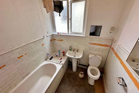 2 bedroom apartment for sale, FFF, 54 Bargates, Christchurch, Dorset, BH23 1QL
