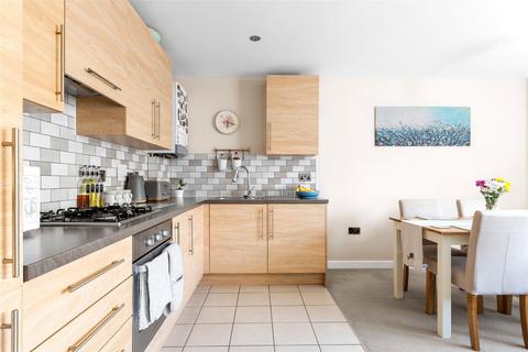 2 bedroom flat for sale, Gooding House, 2 Warren Road, Reigate, Surrey, RH2