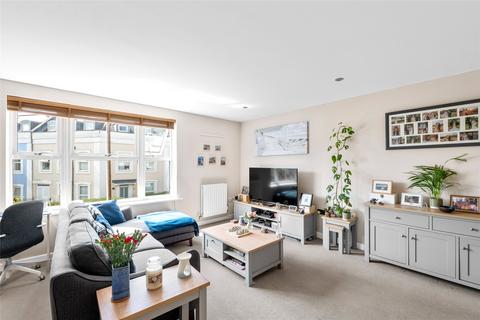 2 bedroom flat for sale, Gooding House, 2 Warren Road, Reigate, Surrey, RH2