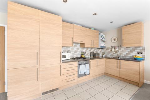 2 bedroom flat for sale, Gooding House, 2 Warren Road, Reigate, Surrey, RH2