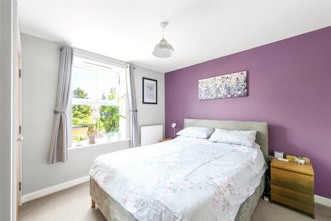 2 bedroom flat for sale, Gooding House, 2 Warren Road, Reigate, Surrey, RH2