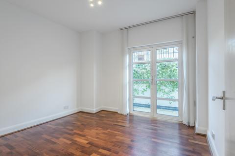 2 bedroom flat to rent, Rivers House, Brentford TW8