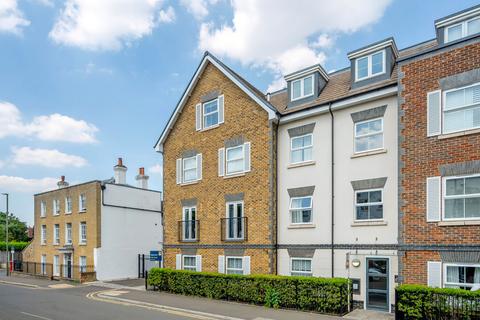 2 bedroom apartment for sale, Bridge House, Bridge Street, Walton-on-Thames